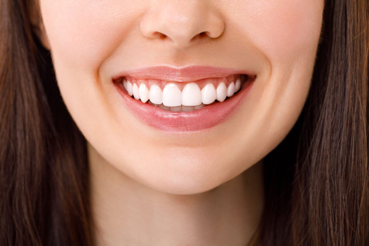 Unlocking the Secrets of Good Oral Hygiene: Natural and Ayurvedic ways 2023